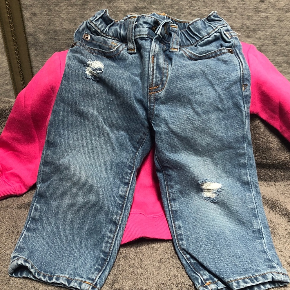Pink Barbie Sweatshirt and Blue Jeans Set NWT - Picture 4 of 4
